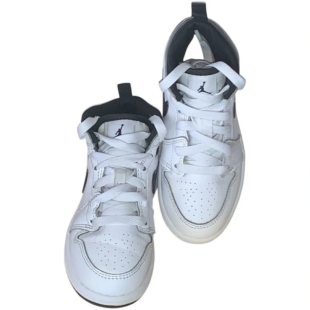 Nike Air Jordan Sneakers